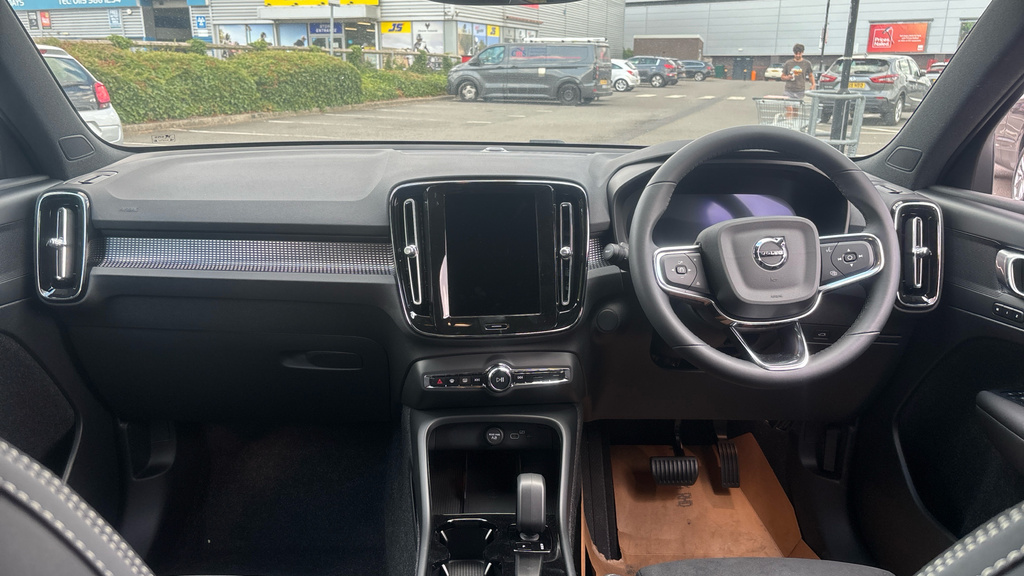 Volvo EX40 Ex40 185Kw Ext Range Plus Black Editon 82Kwh A FA26PXZ Grey #5