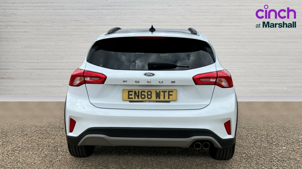 Ford Focus Focus 1.0 Ecoboost 125 Active EN68WTF White #4