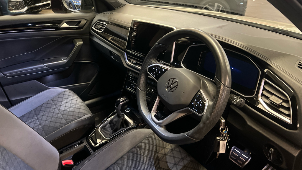 Volkswagen T-Roc T-roc 1.5 Tsi R-line Dsg CJ23HKC Black #6