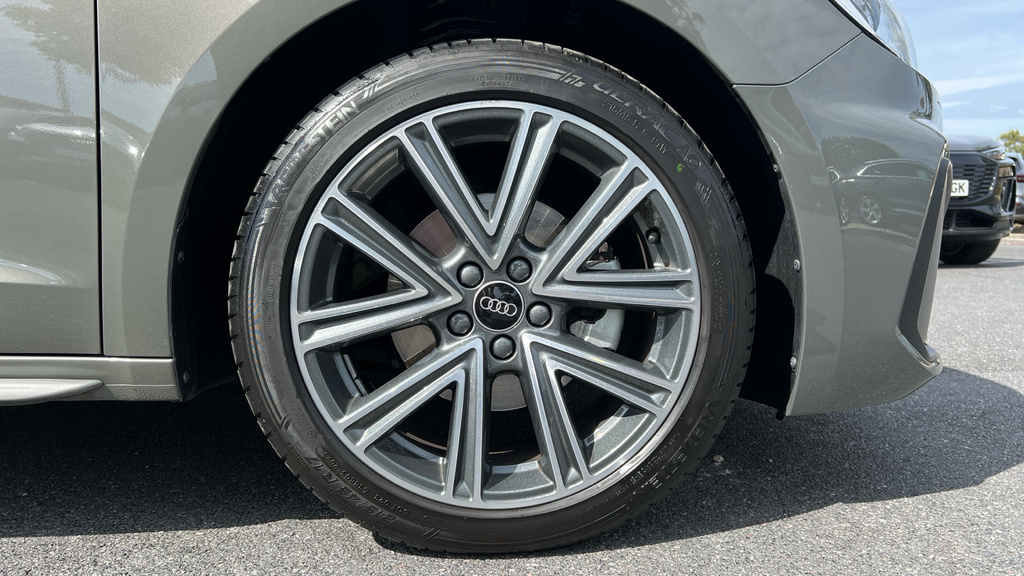 Audi A1 A1 30 Tfsi S Line S Tronic WF26MVS Grey #5