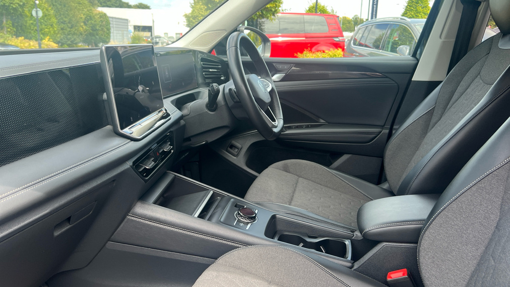 Volkswagen Tiguan Tiguan Match 1.5 Etsi 150Ps 7-Speed Dsg YH74HGD Black #2