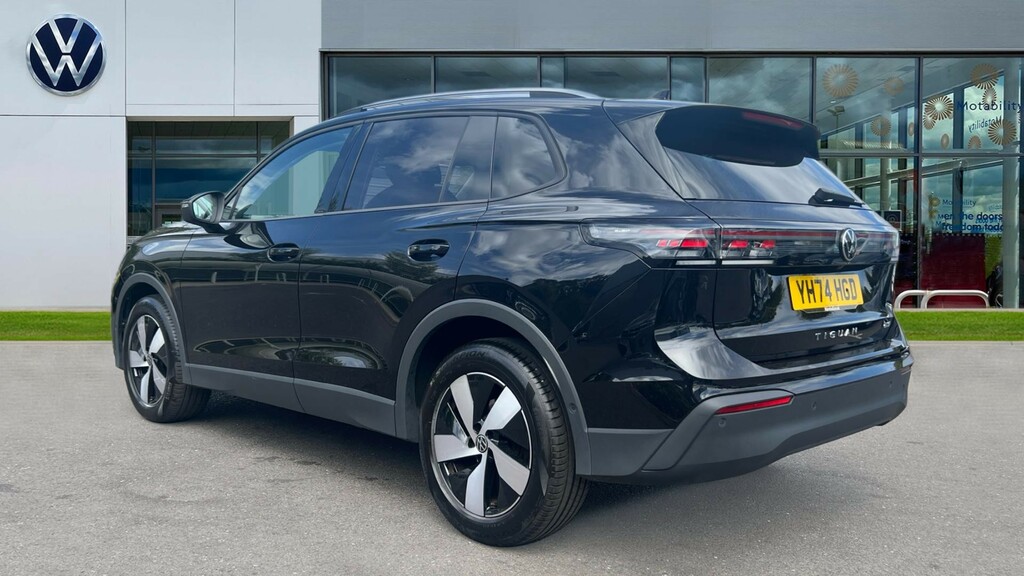 Volkswagen Tiguan Tiguan Match 1.5 Etsi 150Ps 7-Speed Dsg YH74HGD Black #3