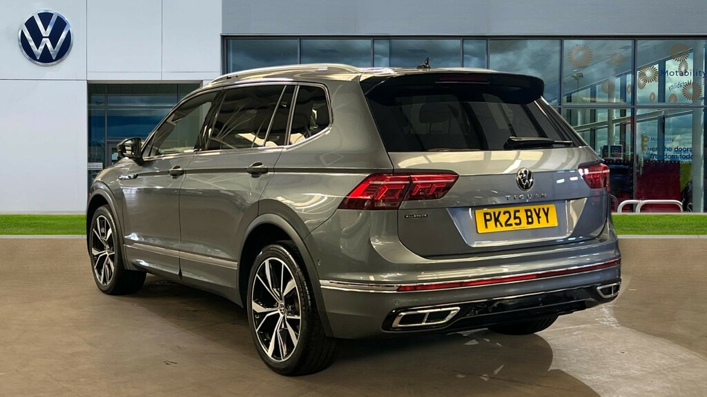 Volkswagen Tiguan Allspace Tiguan Allspace 1.5 Tsi R-line Dsg Grey #3