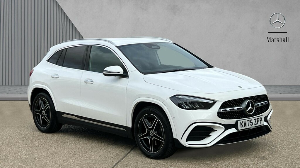 Mercedes-Benz GLA Class Gla 220D 4Matic Amg Line Executive White