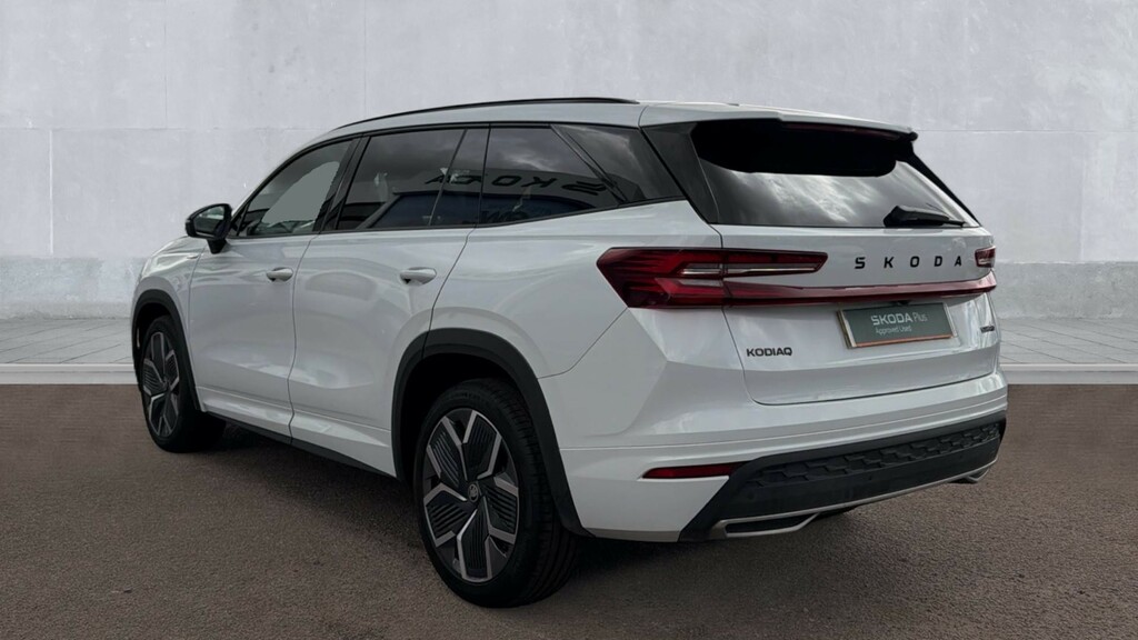 Skoda Kodiaq Kodiaq 1.5 Tsi E-tec Sportline Dsg 7 Seat DA75ZRT White #3