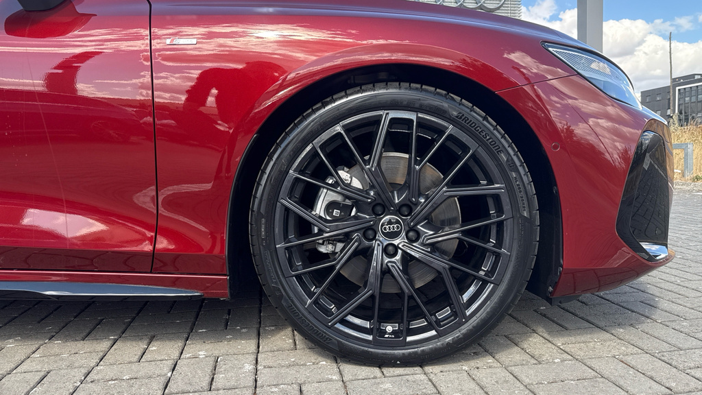 Audi A6 Saloon A6 2.0 Tdi Quattro 204 Launch Edition S Tronic Red #5