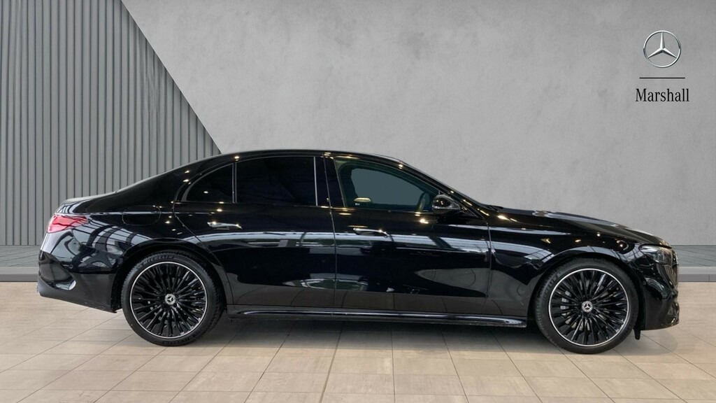 Mercedes-Benz E Class E Class E220d Urban Edition 9G-tronic Black #4