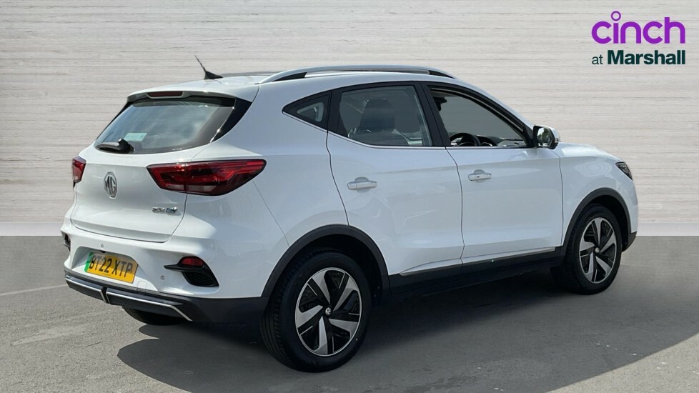 MG ZS Zs 115Kw Trophy Ev Long Range 73Kwh BT22XTP White #3