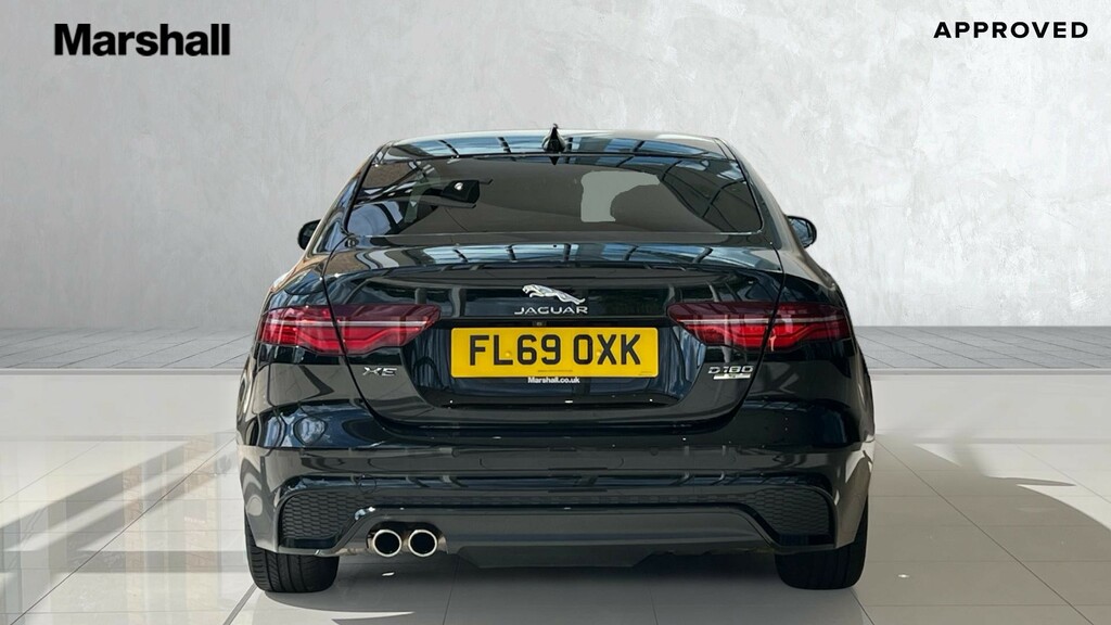 Jaguar XE Xe 2.0D R-dynamic S FL69OXK Black #6