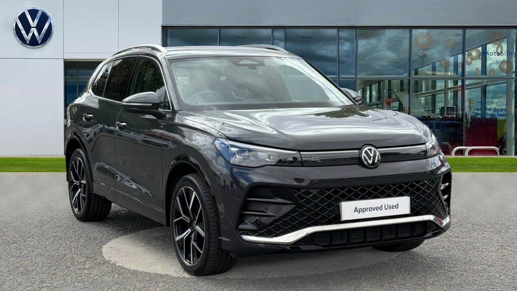 Volkswagen Tiguan Tiguan 1.5 Etsi 150 R-line Dsg MT24CKU Grey