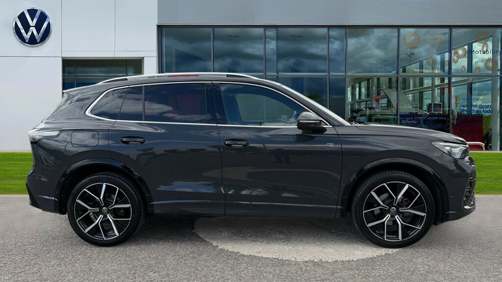 Volkswagen Tiguan Tiguan 1.5 Etsi 150 R-line Dsg MT24CKU Grey #4