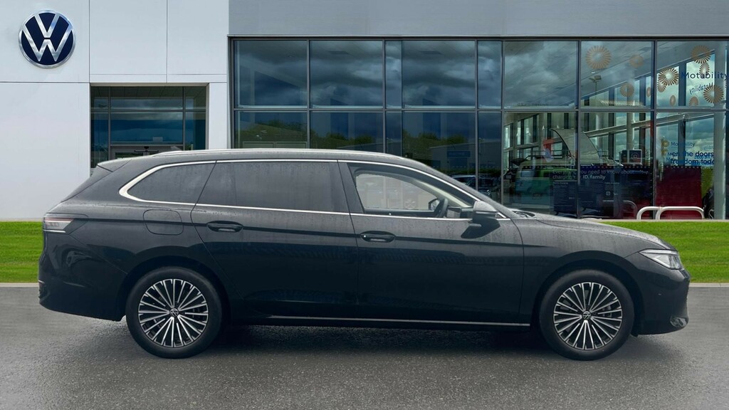 Volkswagen Passat Passat 1.5 Tsi Ehybrid 272 Elegance Dsg RO25GKF Black #4
