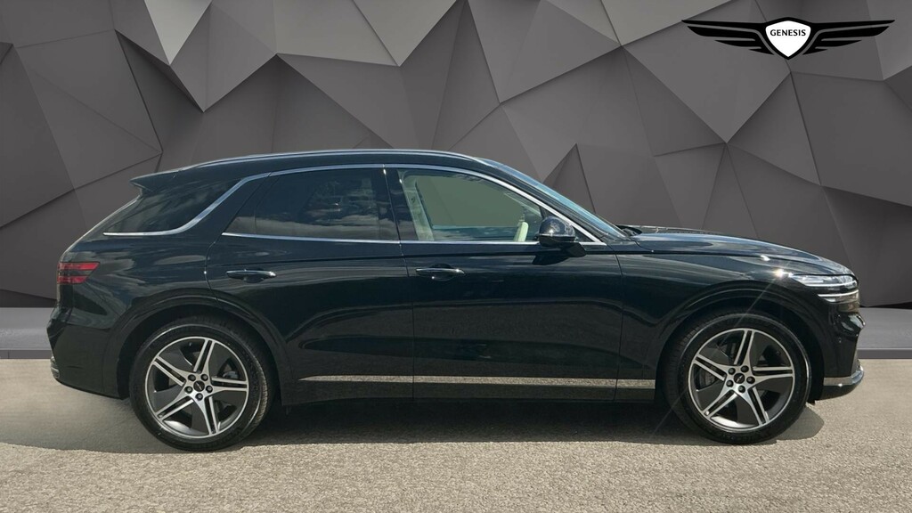 Genesis GV70 Gv70 360Kw Luxury 84Kwh Awd Comfort Pack Black #5