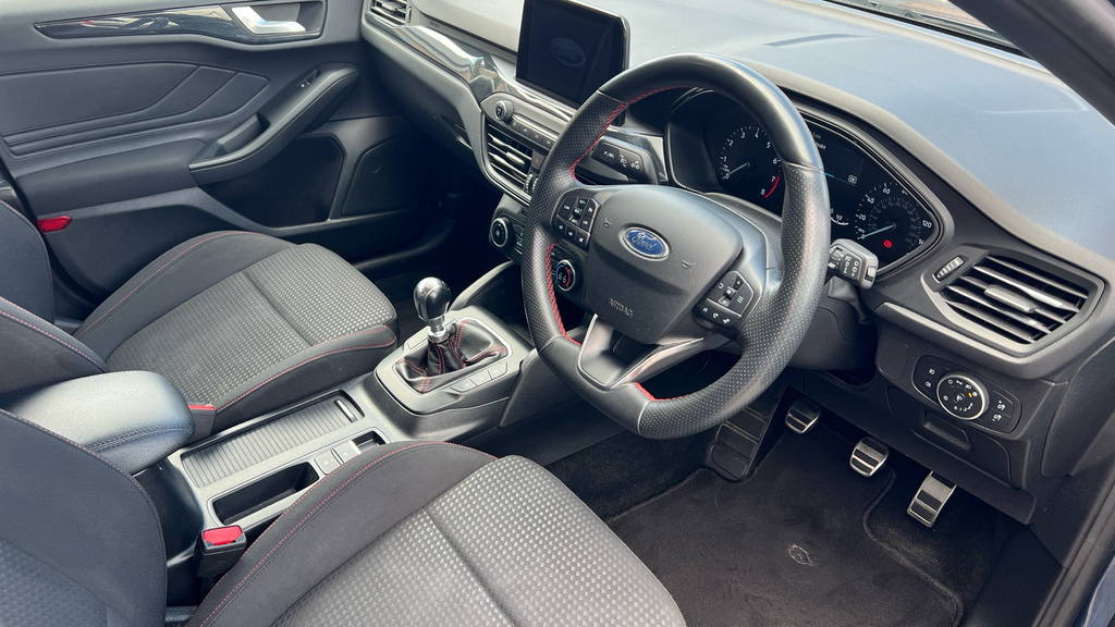 Ford Focus 1.0 Ecoboost Hybrid Mhev 125 St-line X Edition Black #9