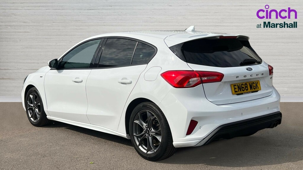 Ford Focus Focus 1.0 Ecoboost 125 St-line EN68WGK White #5