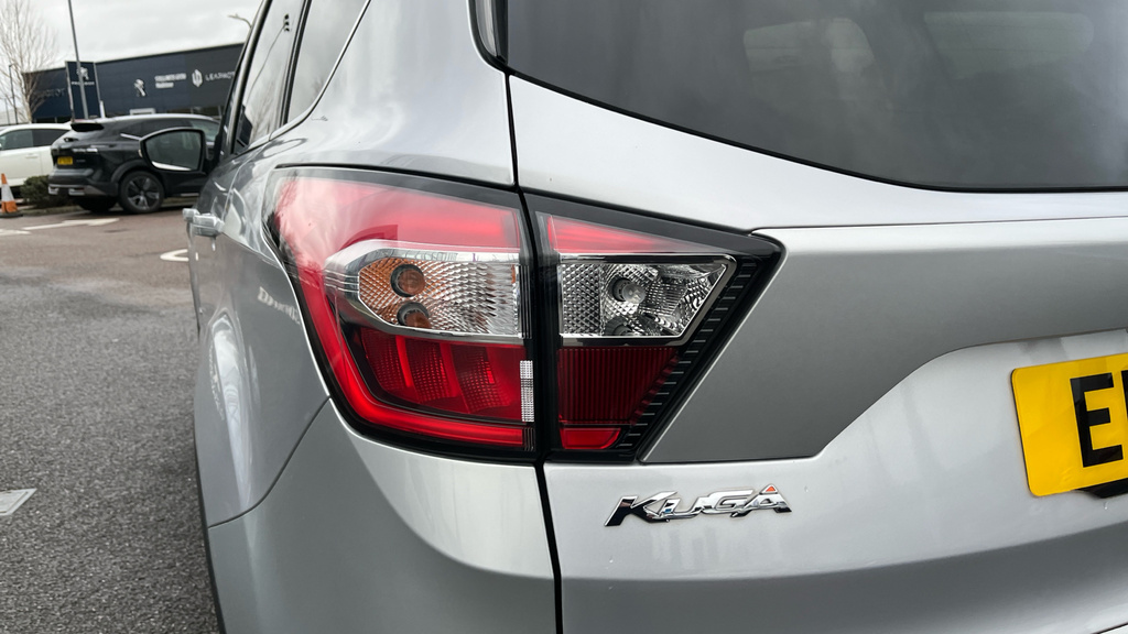 Ford Kuga 2.0 Tdci 180 St-line X With Heated Seats Red #34