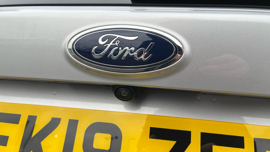 Ford Kuga 2.0 Tdci 180 St-line X With Heated Seats Red #33