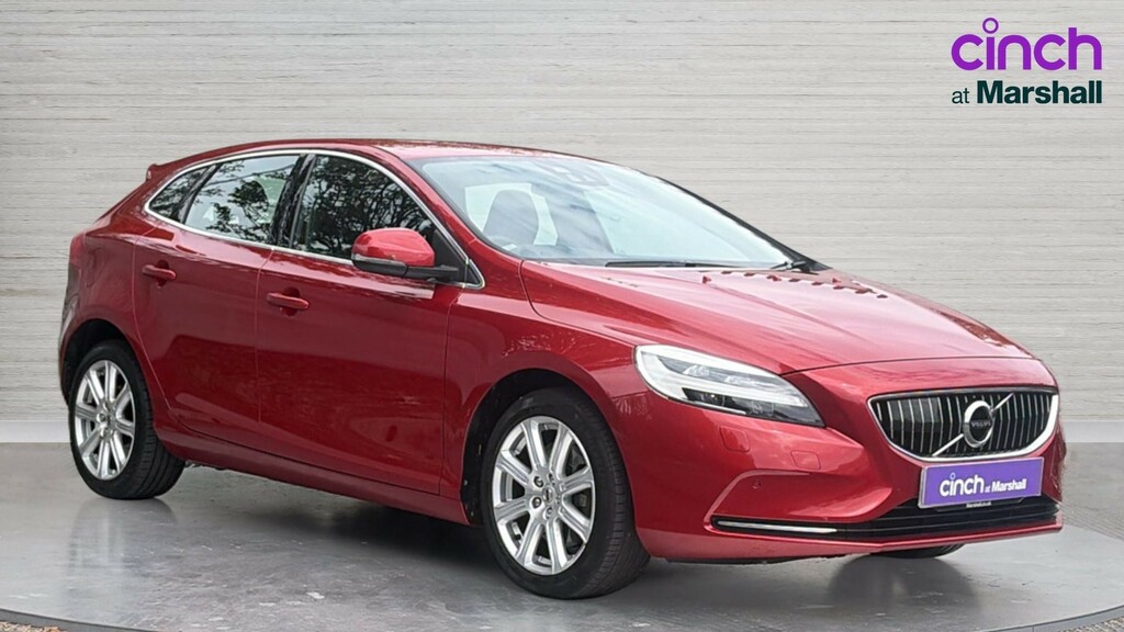 Volvo V40 V40 T3 152 R Design Pro Geartronic Red