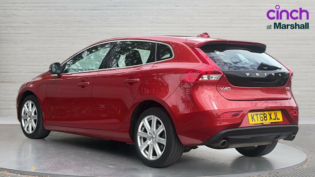 Volvo V40 V40 T3 152 R Design Pro Geartronic Red #5