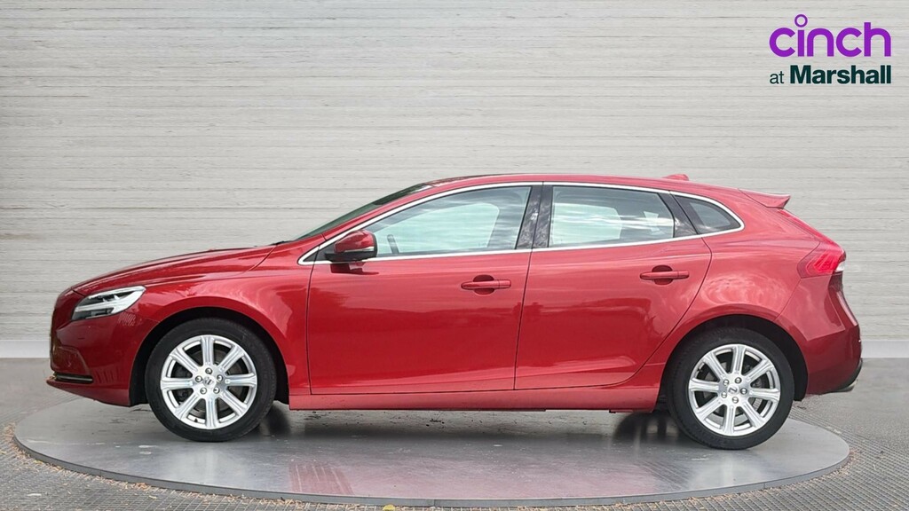Volvo V40 V40 T3 152 R Design Pro Geartronic Red #6
