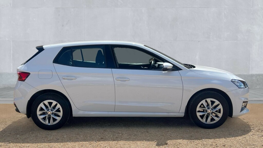 Skoda Fabia Fabia 1.0 Tsi 110 Se Comfort White #4