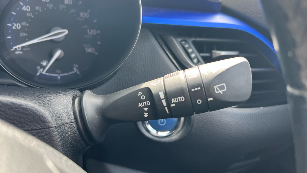 Toyota C-Hr Vvt-h Dynamic U2700 Ulez Silver #23
