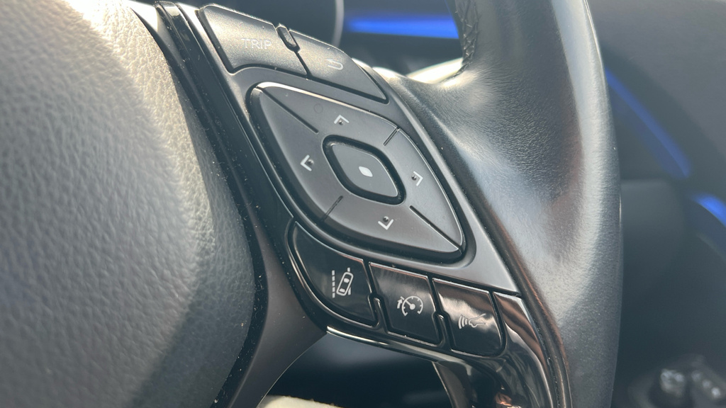 Toyota C-Hr Vvt-h Dynamic U2700 Ulez Silver #21