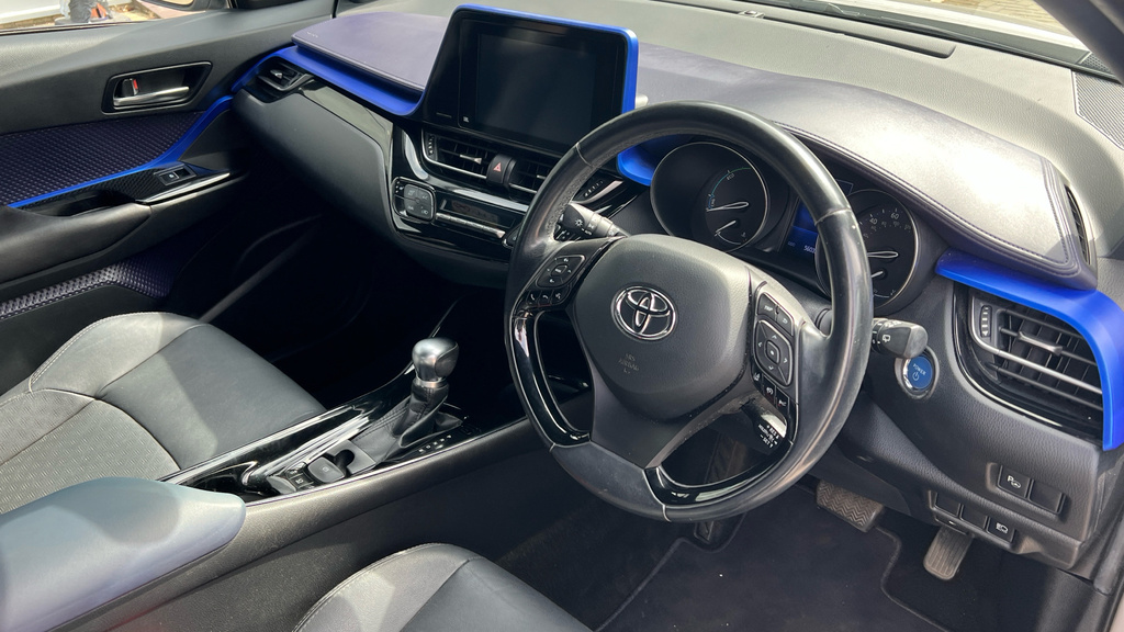 Toyota C-Hr Vvt-h Dynamic U2700 Ulez Silver #9