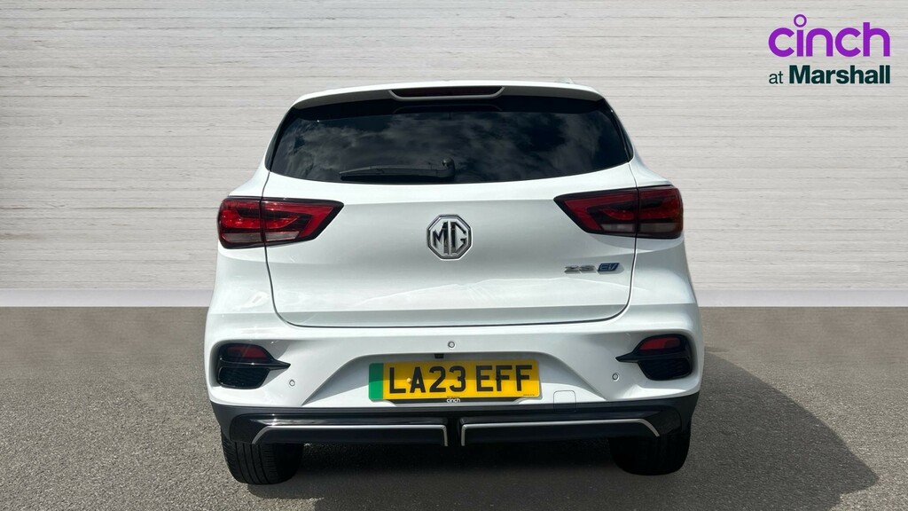 MG ZS Zs 115Kw Trophy Ev Long Range 73Kwh LA23EFF White #4