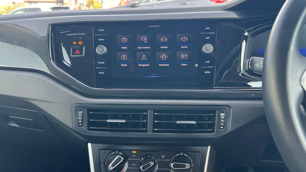 Volkswagen Polo Life Grey #12