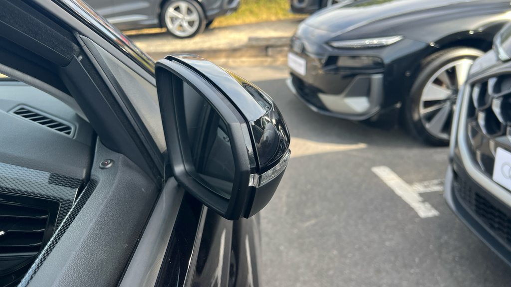 Volkswagen Polo Life Grey #31