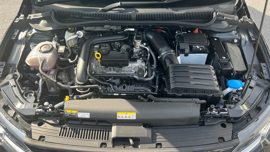 Volkswagen Polo Life Grey #16