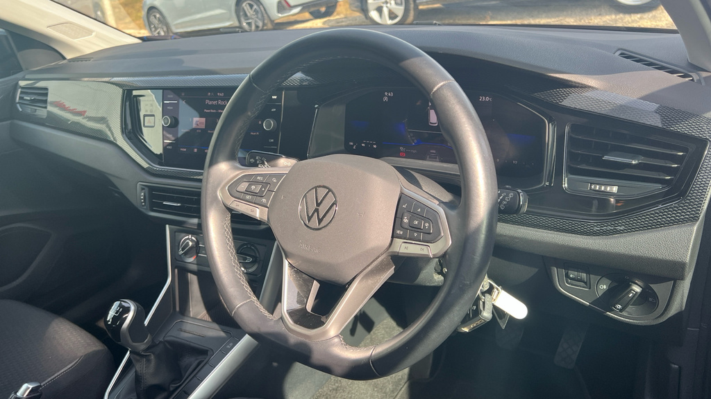 Volkswagen Polo Life Grey #10