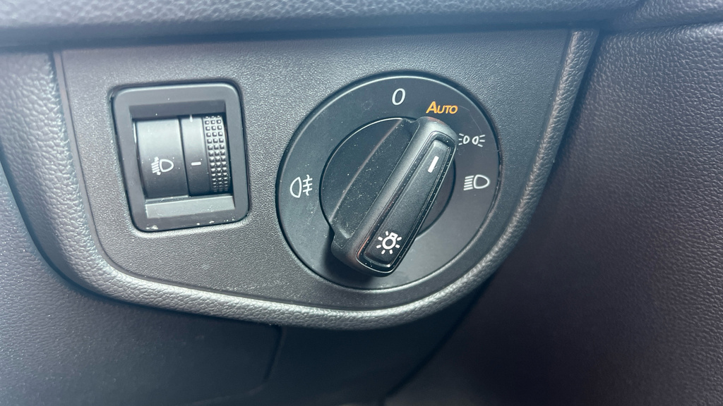 Volkswagen Polo Life Grey #37