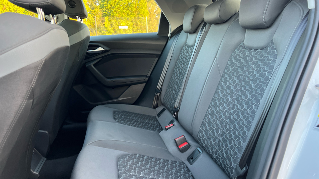 Audi A1 1.0 Tfsi 30 Black Edition Sportback Man Grey #14