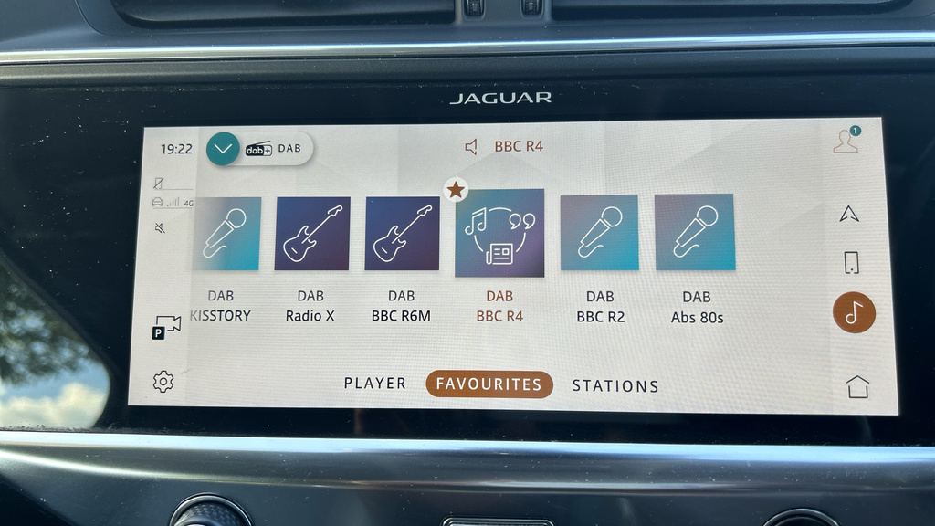Jaguar I-Pace 294Kw Ev400 Hse Black 90Kwh 11Kw Charger Blue #35
