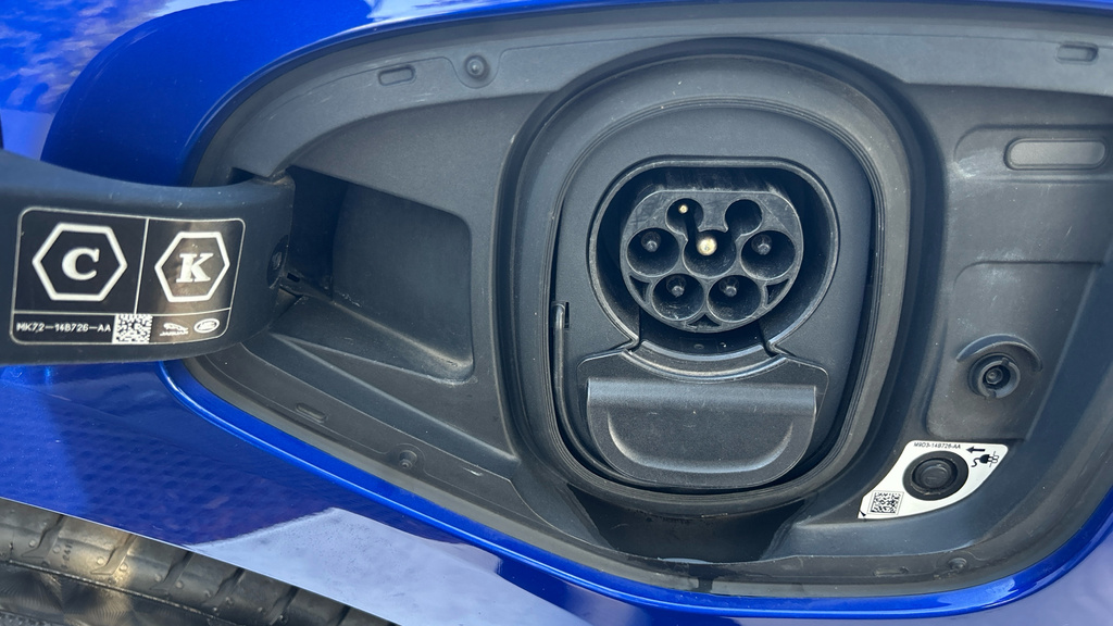 Jaguar I-Pace 294Kw Ev400 Hse Black 90Kwh 11Kw Charger Blue #21