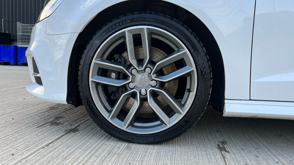 Audi A3 1.5 Tfsi Black Edition Sportback S Tron Grey #17
