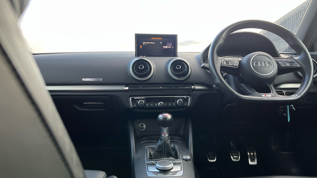 Audi A3 1.5 Tfsi Black Edition Sportback S Tron Grey #12