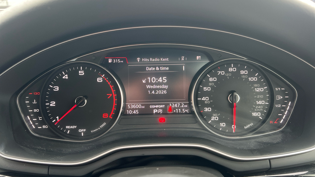 Audi A4 35 Tfsi Black Edition S Tronic Estate White #14