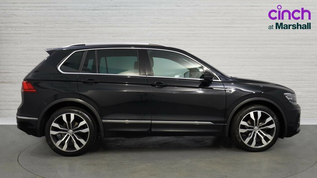 Volkswagen Tiguan Tiguan 2.0 Tdi 150 4Motion R-line Dsg FV68EJA Black #2