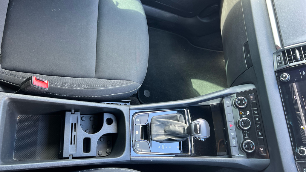 Skoda Karoq 1.5L Se L Black #27