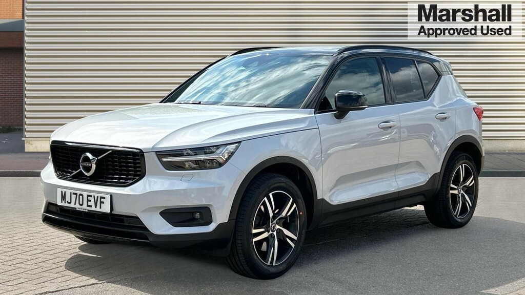 Volvo XC40 1.5 T3 Inscription 161 Bhp Red #7