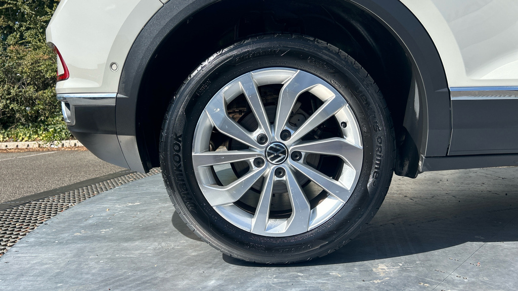 Volkswagen T-Roc 1L Life Silver #19