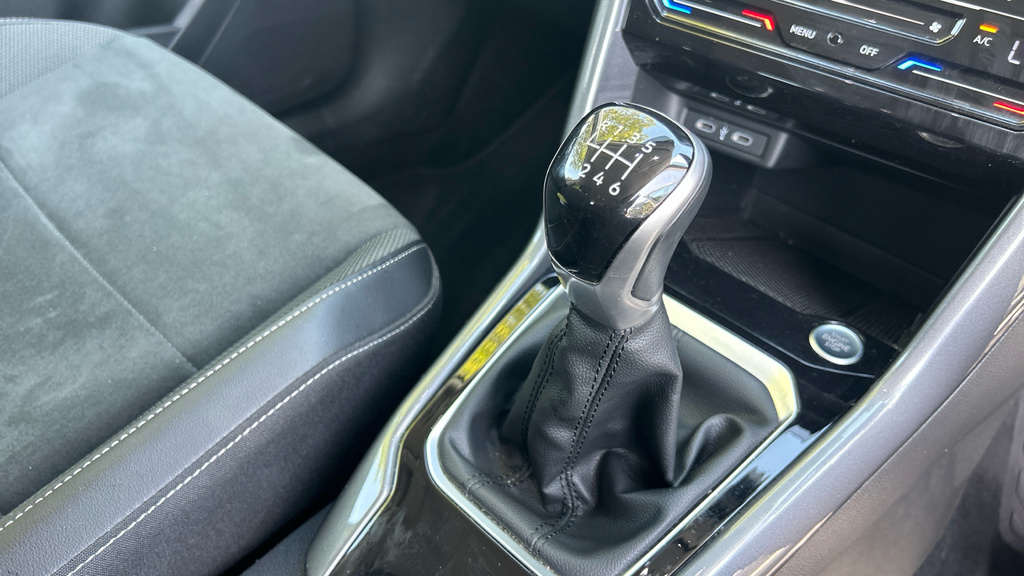Volkswagen T-Roc 1L Life Silver #35