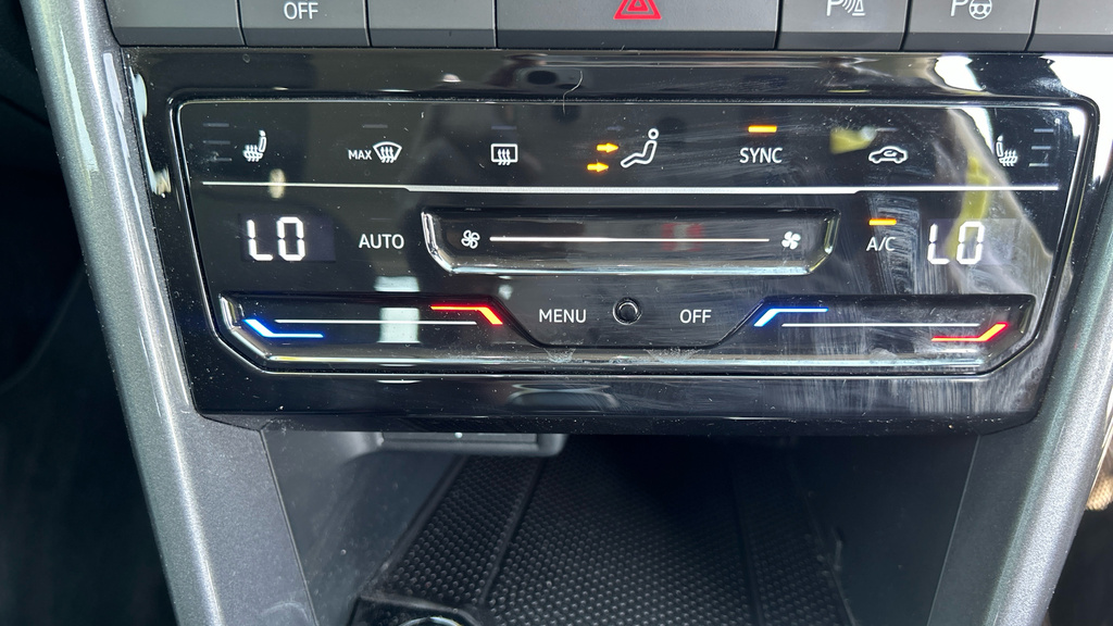 Volkswagen T-Roc 1L Life Silver #53
