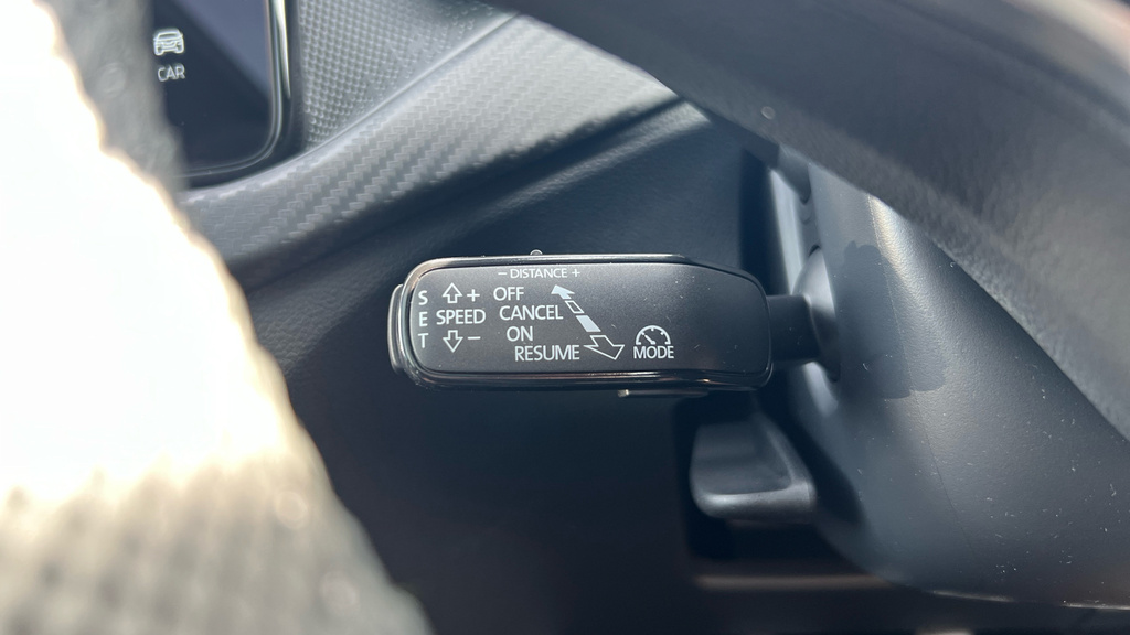 Skoda Kamiq 1.0 Tsi Design Edition White #27