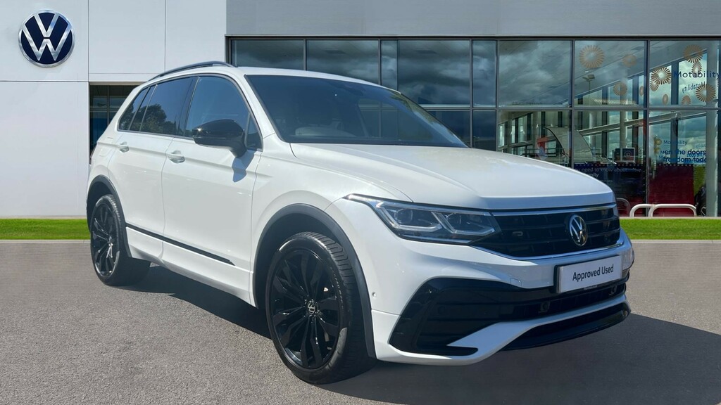 Volkswagen Tiguan Tiguan 1.4 Tsi Ehybrid Black Edition Dsg GU24BWJ White