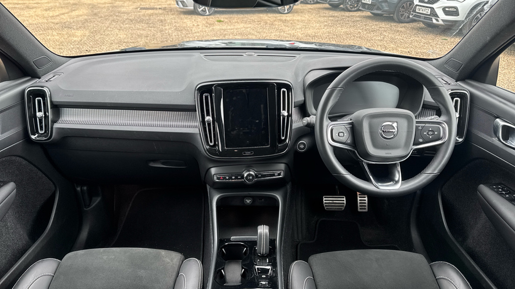 Volvo XC40 Xc40 1.5 T3 163 R Design Geartronic Black #5