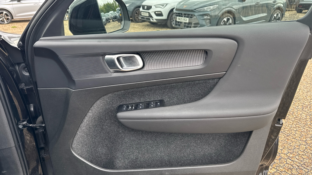 Volvo XC40 Recharge T5 Inscription Silver #38